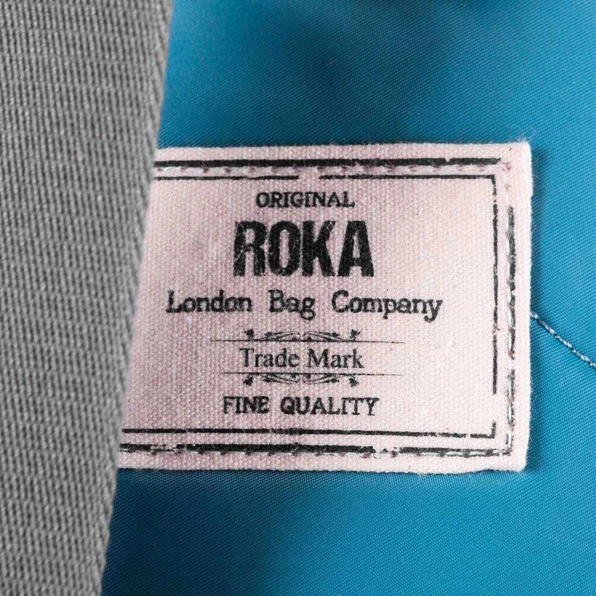 Roka Willesden B Sustainable Nylon Scooter Bag - Petrol Blue - Image 5